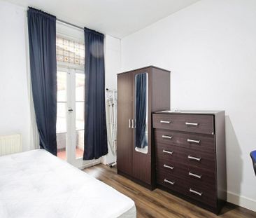 House share to rent - Photo 4