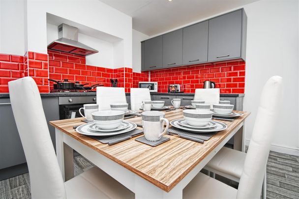 1 bed house share to rent in Kenmure Place, Preston, PR1 - Photo 1