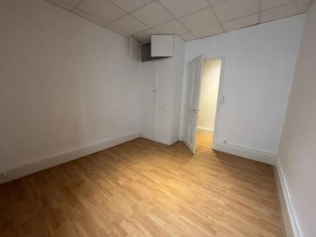 Location Appartement 3 pièces 54m² VALENCE 26000 - Photo 4