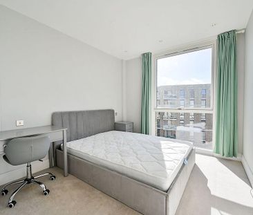 3 bedroom flat to rent - Photo 5