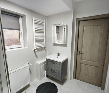 Vilă moderna 4 camere Pipera-Voluntari - Fotografie 1