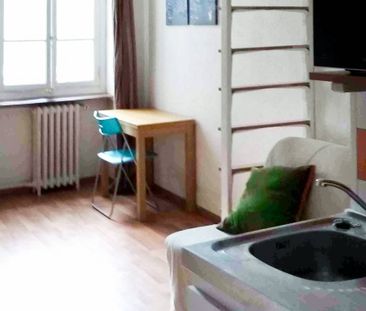 Logement à Paris, Location meublée - Photo 4