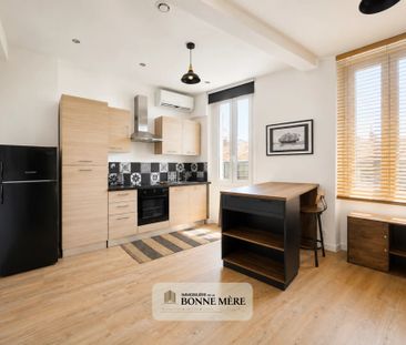 Location Appartement 2 pièces 50m² MARSEILLE 4ème - Photo 2
