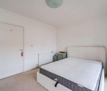 Elmond Mansions, Acton, W3 - Photo 4