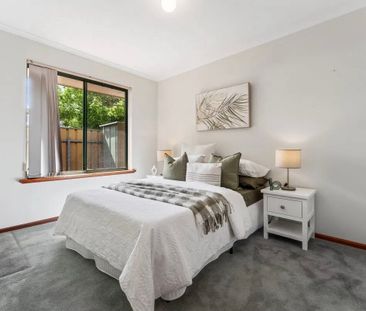 Oakden - Photo 3
