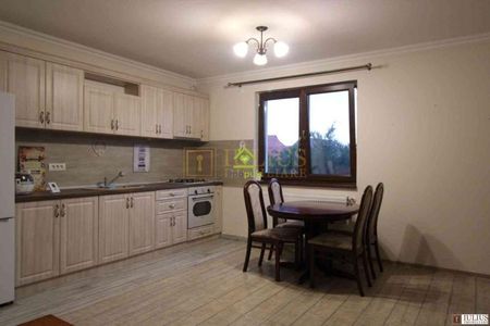 3 camere, zona foarte linistita + 2 locuri de parcare- Giroc - Photo 2
