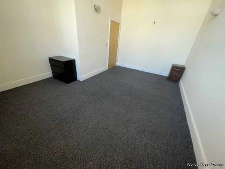 2 bedroom property to rent in Oldham - Photo 4