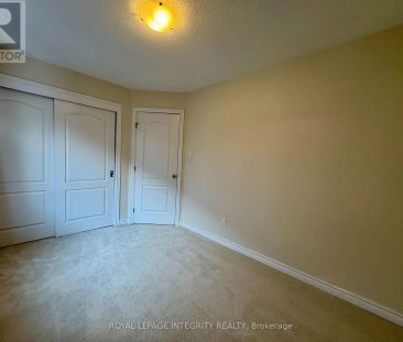 154 HIGHBURY PARK DRIVE - Photo 4