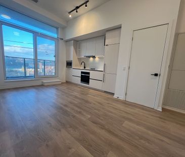 For Lease - 1285 Dupont Street Unit# 306, Toronto, Ontario - Photo 2