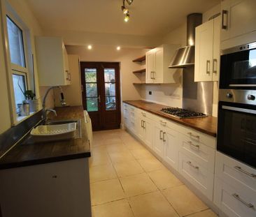 3 bedroom terraced house to rent - Photo 1