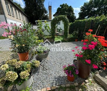 Möbliertes 4-Raum-Apartment/Furnished 4-Room Apartment with Terrace - Photo 4