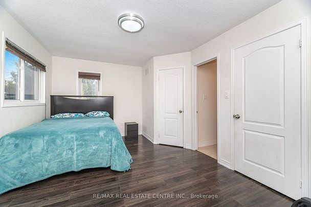 For Lease - 6835 Dillingwood Drive, Mississauga, Ontario - Photo 1