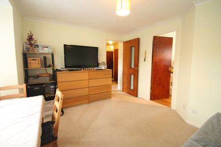 Greyhound Road, Sutton, SM1 - Photo 5