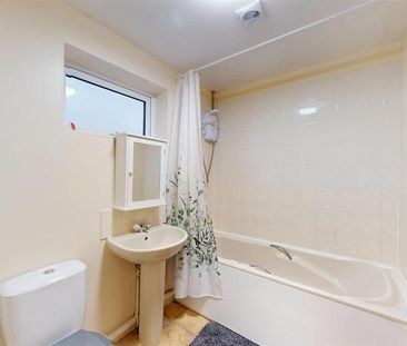 2 bedroom detached house to rent - Photo 5