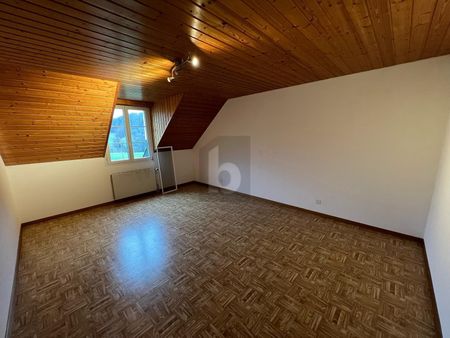 LIVING NATURALLY ON THE FARM - Foto 3