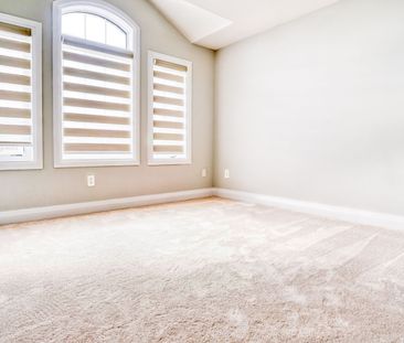 For Lease - 21 Corley Street, Kawartha Lakes, Ontario - Photo 5