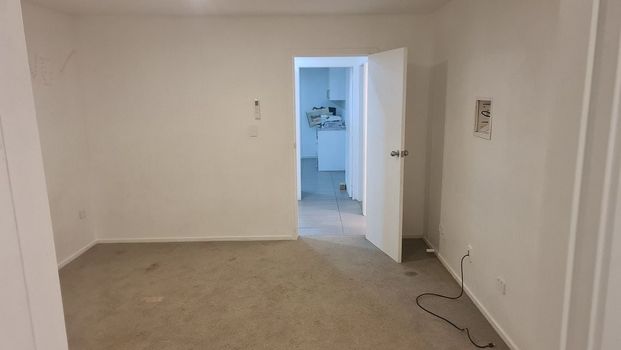 Ready to move in. - Photo 1