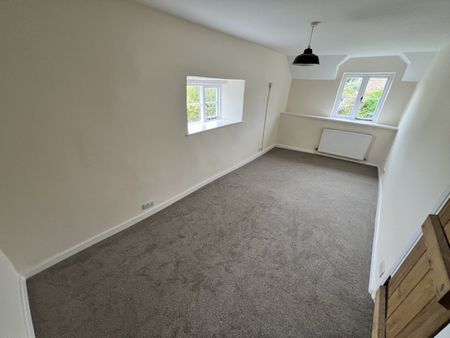 East Quantoxhead, Bridgwater, Somerset, TA5 - Photo 3