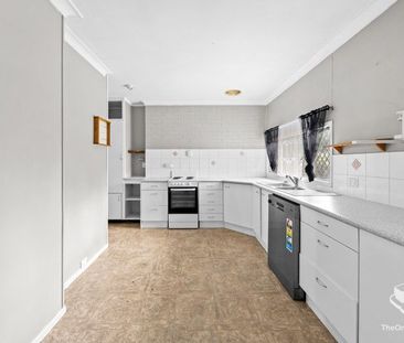 Convenient Runcorn Living - Photo 2