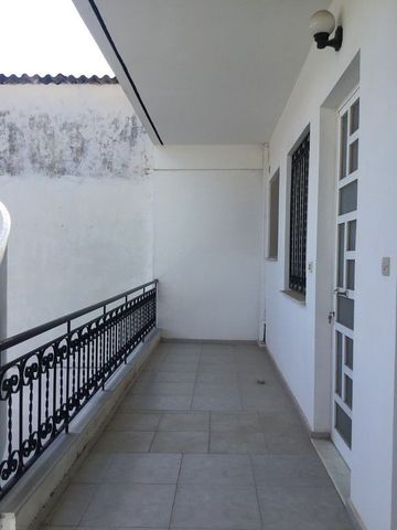 Studio/Γκαρσονιέρα για ενοικίαση Κέντρο (Ρίο) - Photo 5