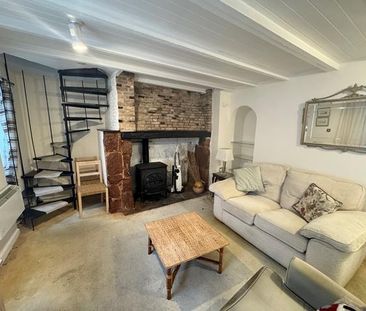 2 bedroom cottage to rent - Photo 3