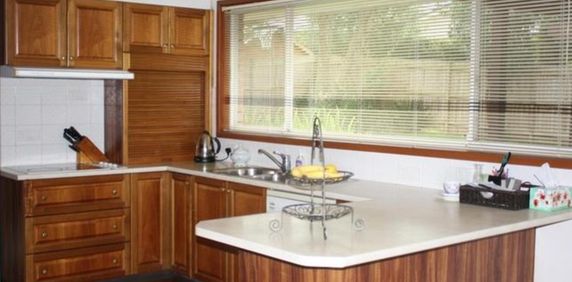 35 Bowerman Place, Cherrybrook NSW 2126 - House For Rent | Domain - Photo 2