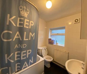 1 bedroom in a house share to rent - Photo 6