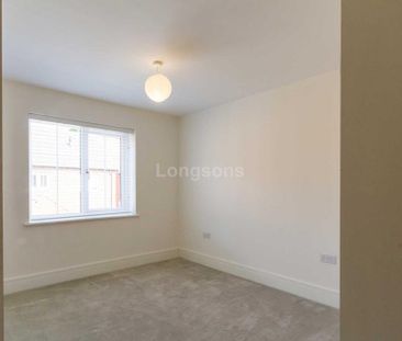 3 bedroom end of terrace house to rent - Photo 5