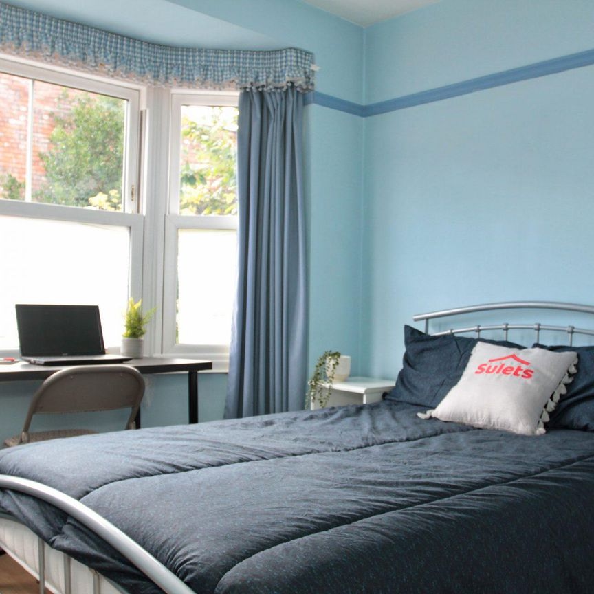 Victoria Park Road (6 bed) - Photo 1