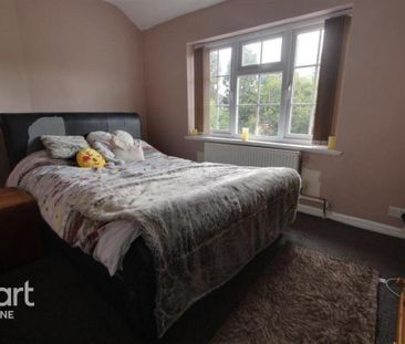 2 bedroom semi-detached house to rent - Photo 4