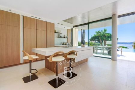 SAINTE MAXIME - VILLA CALIFORNIENNE - VUE MER - Photo 2