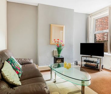 Room in a Shared House, Lenton Boulevard, NG7 - Photo 4