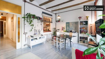 barcelona, Catalonia 08013 - Photo 2