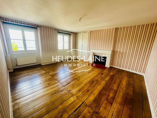 Location Appartement 4 pièces 105m² AVRANCHES 50300 - Photo 1