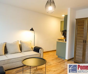 os. Piastowskie, ul. Kazimierza Królewicza - Zdjęcie 1