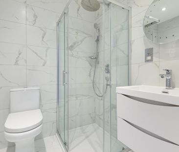 3 bedroom terraced house to rent - Photo 5