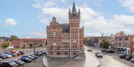 Appartement te huur in Edegem voor € 1.200 met 2 slaapkamers - Foto 2