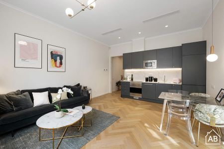 Charming One-Bedroom Apartment next to Plaza Cataluña - Photo 3