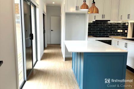 Free Standing Secluded Cottage - Photo 5