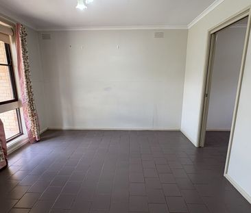 Home For Rent - Photo 3