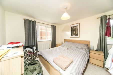 2 bedroom apartment to rent - Photo 3