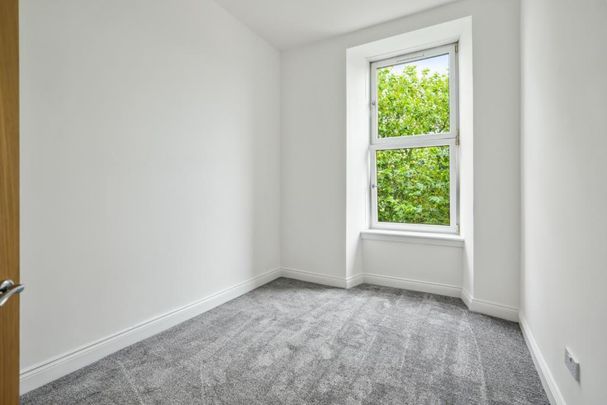 4 bedroom apartment to rent - Photo 1