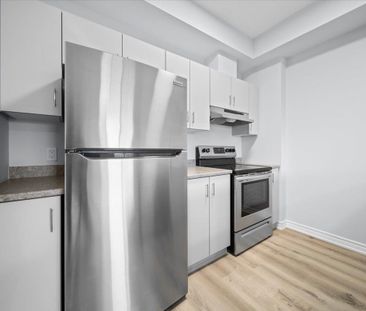 For Lease - 1350 HEMLOCK Road Unit# 306, Manor Park - Cardinal Glen... - Photo 1