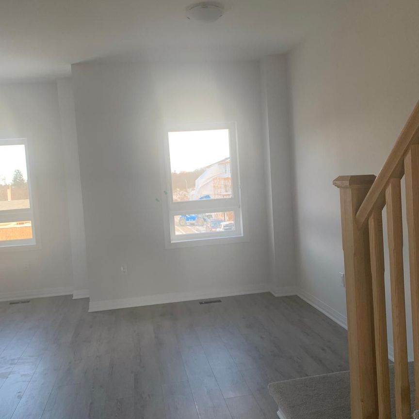 For Lease - 51 Sparrow Avenue Unit# #25, Cambridge, Ontario - Photo 1