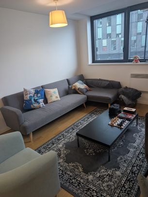 2 Bed Flat, Mann Island, L3 - Photo 1