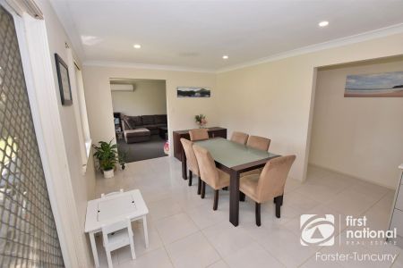 Three Bedroom Home in Forster - Photo 3