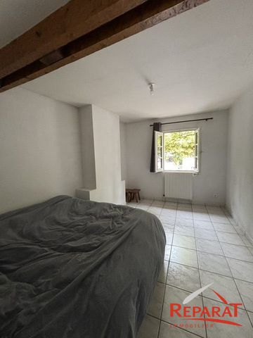 Location Maison 3 pièces 85m² ST VIANCE 19240 - Photo 3