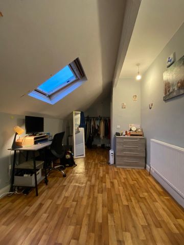 Room in a Shared Flat, Hanover Square, LS3 - Photo 5