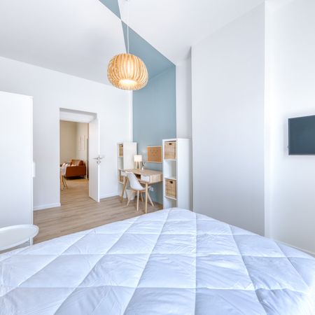 ANGLETERRE Colocation 5 chambres à Nice - Photo 3