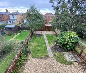 Detached house to rent on - Photo 6